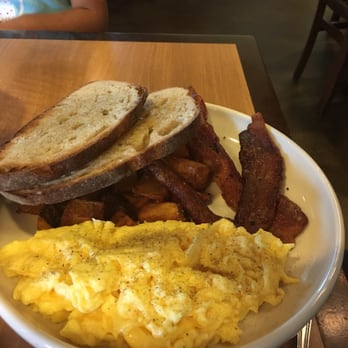 Megg's Cafe - Bacon, Eggs, potatoes, bread - Bakeries Near Me - Temple, Texas