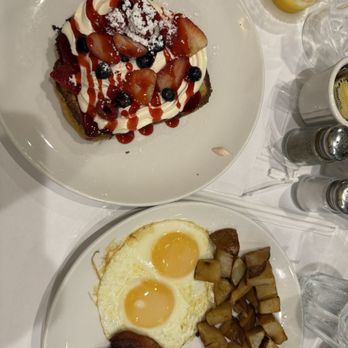 Sunny Side Up Breakfast & Lunch - Stuffed French Toast - Breakfast & Brunch Near Me - Chicago, Illinois Sunny Side Up Breakfast & Lunch - Stuffed French Toast - Breakfast & Brunch Near Me - Chicago, Illinois