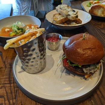 Powder - SRF Burger - New American Near Me - Park City, Utah Powder - SRF Burger - New American Near Me - Park City, Utah