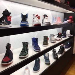 foot locker ala moana