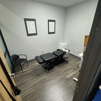 KC Chiro - Chiropractors Near Me - Olathe, Kansas KC Chiro - Chiropractors Near Me - Olathe, Kansas