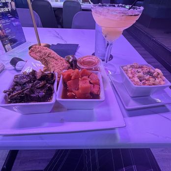 Victor’s Restaurant & Bar - Hookah Bars Near Me - Dallas, Texas Victor’s Restaurant & Bar - Hookah Bars Near Me - Dallas, Texas