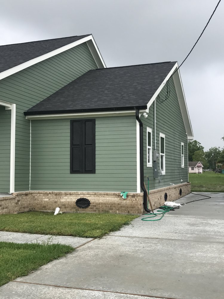 Slide of Mike's Affordable Fast Gutters