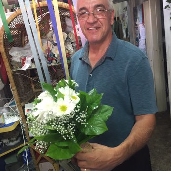 Acacia's Flowers - Florists Near Me - Mission Hills, California Acacia's Flowers - Florists Near Me - Mission Hills, California