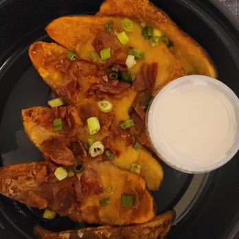 Christopher's a Neighborhood Place - Potato skins - New American Near Me - Wayne, Pennsylvania