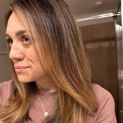 Primp by Rhian Richard - Face frame with dimension, gloss, root touch up