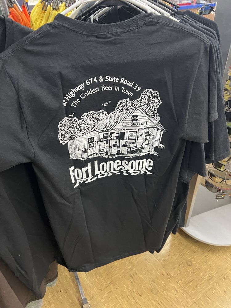 FORT LONESOME GROCERY Updated July 2024 11 Photos 13231 Rte 674