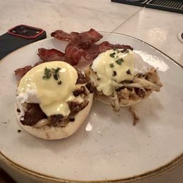 Crab Cake Benedict