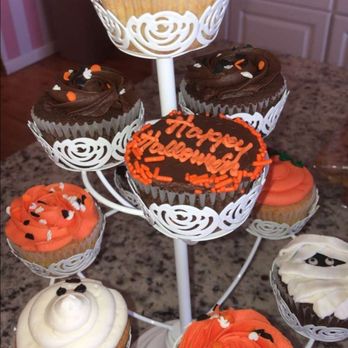 Rum Cakes Factory - Homemade cupcakes were perfect for our stay at Halloween this year. - Bakeries Near Me - Plano, Texas Rum Cakes Factory - Homemade cupcakes were perfect for our stay at Halloween this year. - Bakeries Near Me - Plano, Texas