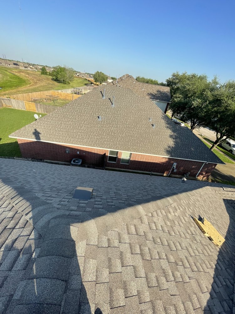 Slide of Tony Mendoza