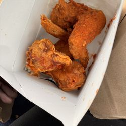 The Original Chicken Box - Fried 3 Pc Chicken & Waffle Combo