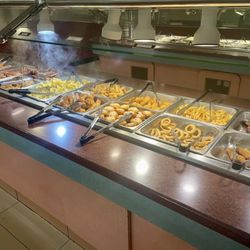 Far East Buffet & Grill - Second hot bar area