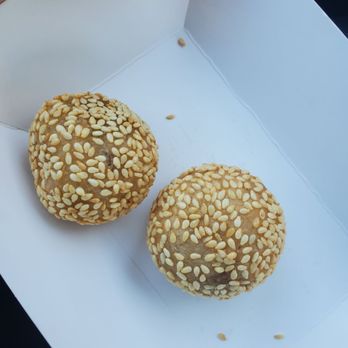 Beijing Cafe - Complimentary sesame balls, thank you Danni - Chinese Near Me - Rancho Cordova, California Beijing Cafe - Complimentary sesame balls, thank you Danni - Chinese Near Me - Rancho Cordova, California