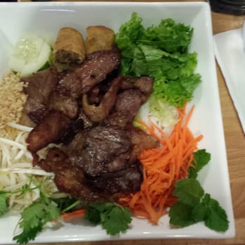 Pho 88 - #2 Bun Vermicelli with beef, pork, and egg roll. - Vietnamese Near Me - Bakersfield, California Pho 88 - #2 Bun Vermicelli with beef, pork, and egg roll. - Vietnamese Near Me - Bakersfield, California