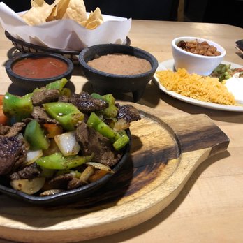 Las Casuelas - Steak fajitas - Mexican Near Me - Turlock, California