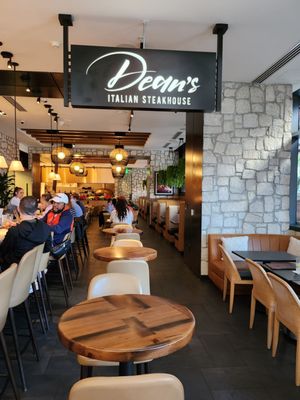 Dean's Italian Steakhouse by null