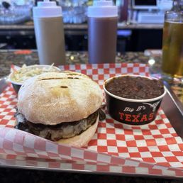 Mushroom Swiss Burger, coleslaw and BBQ beans! Mushroom Swiss Burger, coleslaw and BBQ beans!