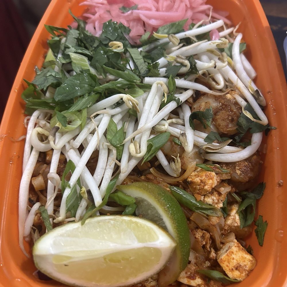 ClusterTruck - Pad Thai - Food Delivery Services Near Me - Indianapolis, Indiana ClusterTruck - Pad Thai - Food Delivery Services Near Me - Indianapolis, Indiana