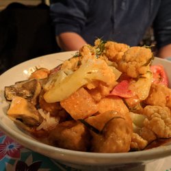 Mamamon - Veggie tofu curry