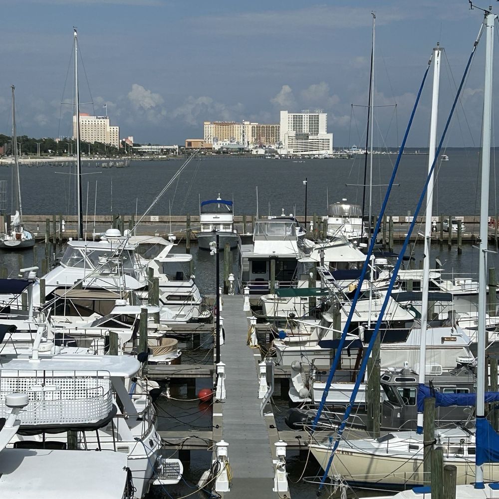 McElroy's Harbor House - Seafood Near Me - Biloxi, Mississippi McElroy's Harbor House - Seafood Near Me - Biloxi, Mississippi