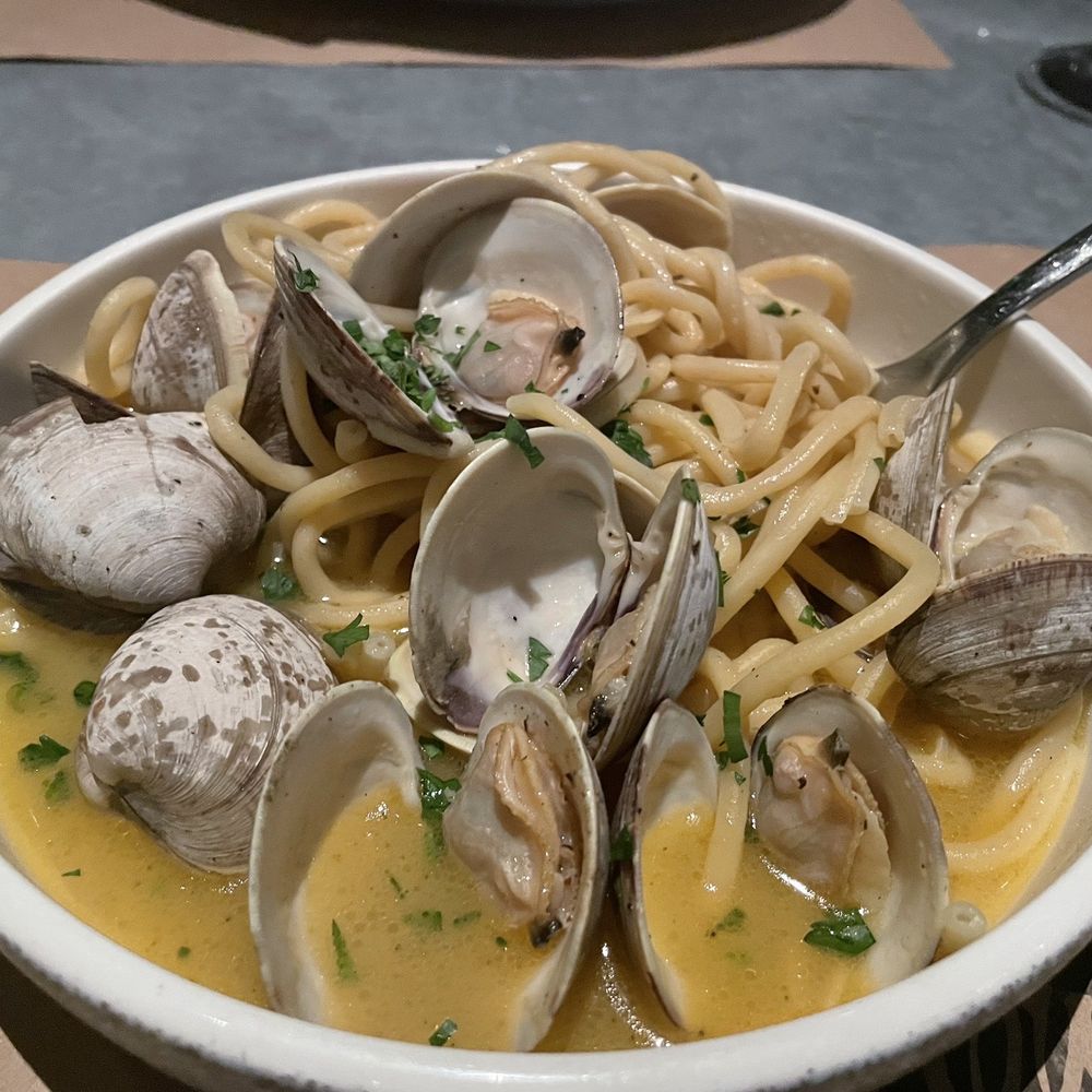 Flour - Bucatini Clams - Italian Near Me - Moreland Hills, Ohio Flour - Bucatini Clams - Italian Near Me - Moreland Hills, Ohio