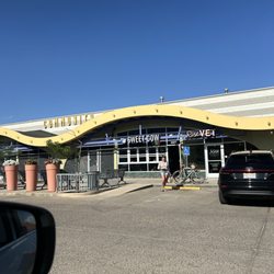 Roasty toasty day, crowded inside and no shade outside but for our car.