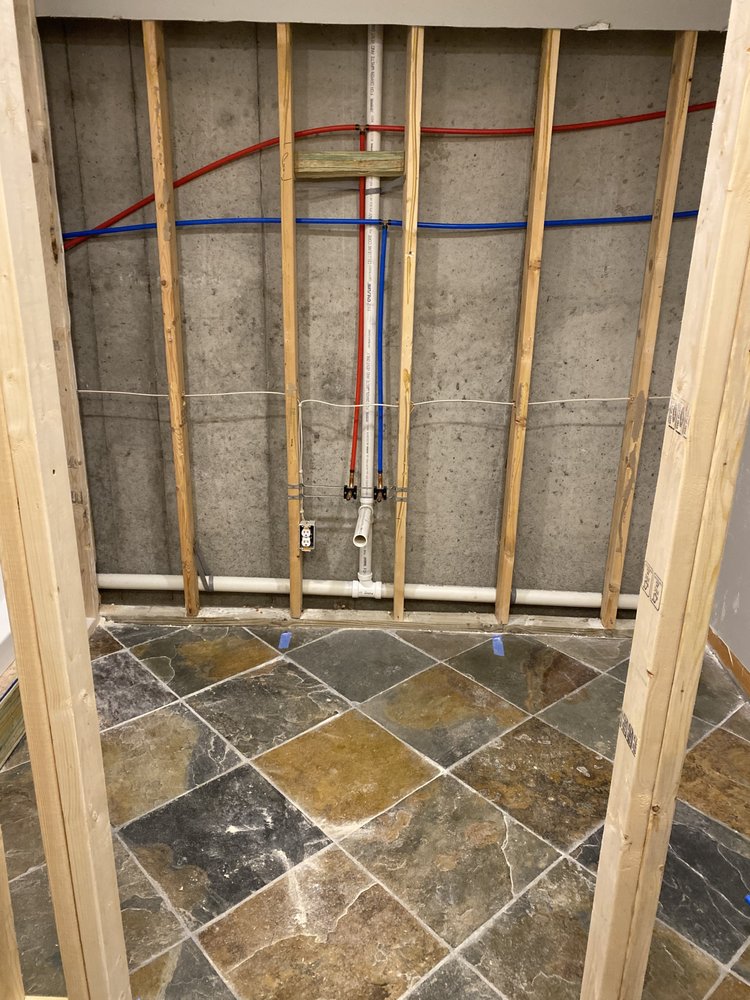 Slide of Mundo’s Service and Repair