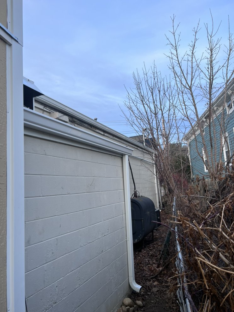 Advantage Exterior Cleaning - North Providence, RI