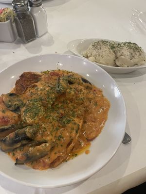 Lucky's Blind Fish Grill by null