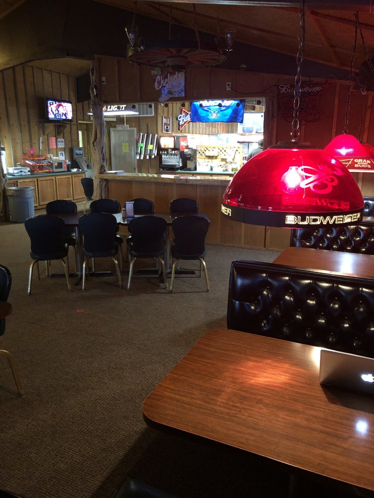 RIVER’S EDGE RESTAURANT & TAVERN Updated August 2024 113 Rodeo Rd