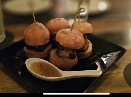 The Ordinary Pub by null