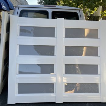 Pacific Vinyl Fences - Fences & Gates Near Me - Glendale, California Pacific Vinyl Fences - Fences & Gates Near Me - Glendale, California