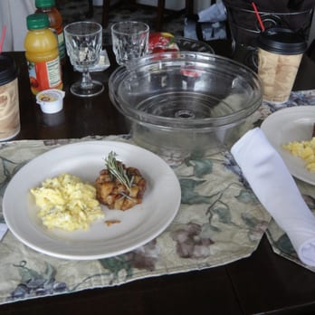 Birchfield Manor Inn and Restaurant - breakfast served in our room - Hotels Near Me - Yakima, Washington