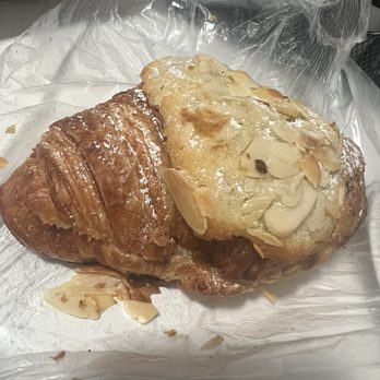 La Panadería - tequila almond croissant - Bakeries Near Me - San Antonio, Texas