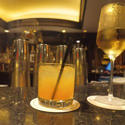 The Cellar Club - Happy hour ?