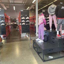 nike outlet at the citadel