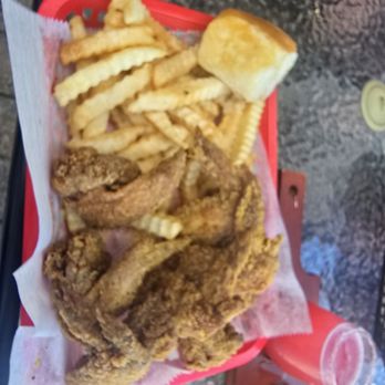 Chillax - St.Peters - 6 piece lemon pepper wings with fries and roll - Beer Bar Near Me - St. Peters, Missouri Chillax - St.Peters - 6 piece lemon pepper wings with fries and roll - Beer Bar Near Me - St. Peters, Missouri