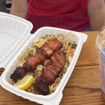Bongga Kusina - Pancit Canton and Halo Halo - Filipino Near Me - Aloha, Oregon