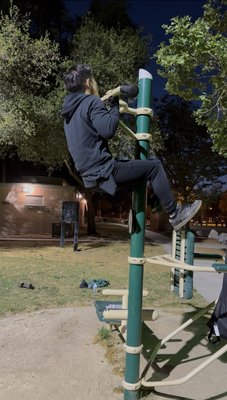 Brookside Park by null
