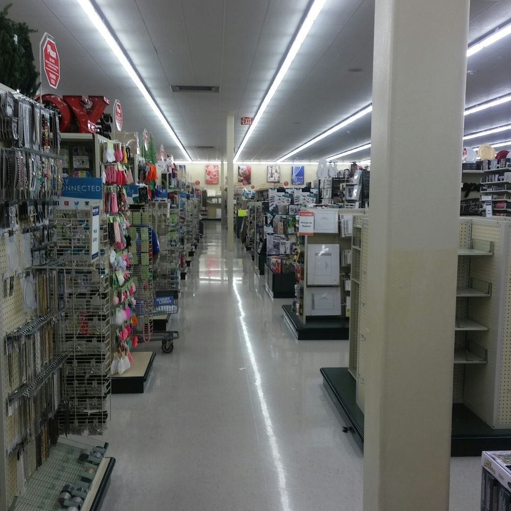 Hobby Lobby - Home Decor Near Me - Harvey, Louisiana