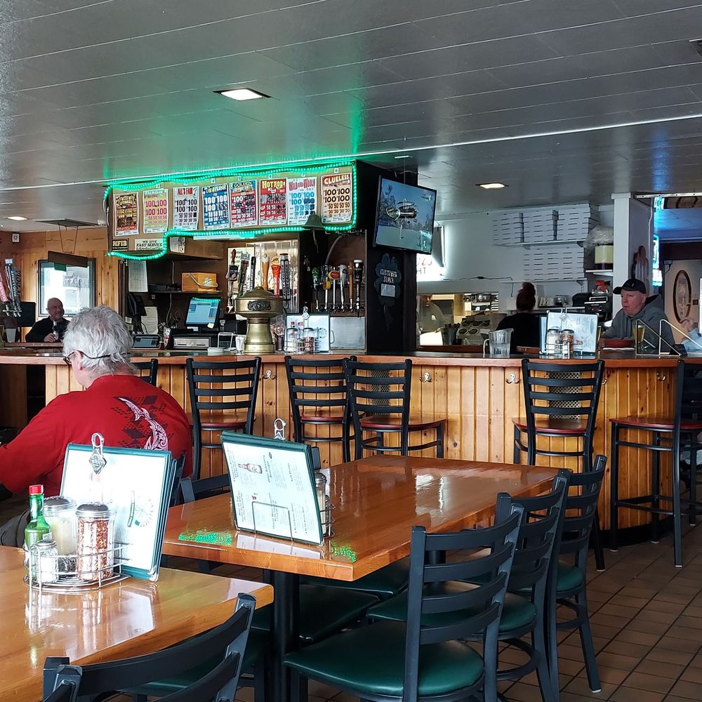 The Cloverleaf - Pizza Near Me - Tacoma, Washington The Cloverleaf - Pizza Near Me - Tacoma, Washington