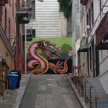 Dragon's Gate - Random one down an alley. - Landmarks & Historical Buildings Near Me - San Francisco, California Dragon's Gate - Random one down an alley. - Landmarks & Historical Buildings Near Me - San Francisco, California