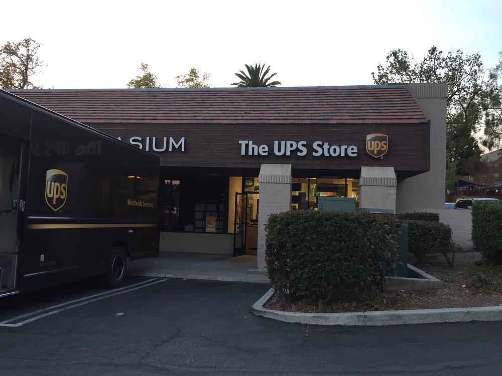 THE UPS STORE 25 Photos & 99 Reviews Printing Services 1107 Fair
