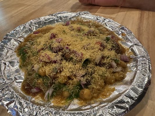 Pot Bharoon Indian Fusion Cafe by null
