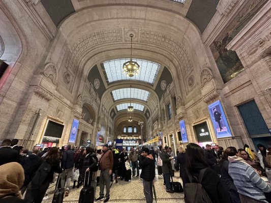 Milano Centrale by null