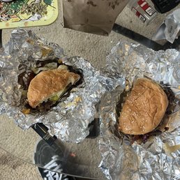 Asked for my burger to be cut in half. I don't even know how you could mess this up....very disappointed. Asked for my burger to be cut in half. I don't even know how you could mess this up....very disappointed.