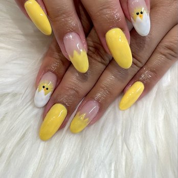 La Belle Nails & Spa - Easter Theme Nails - Nail Salons Near Me - Vancouver, Washington