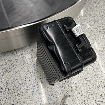 Rynn's Luggage - My luggage before and after - Luggage Near Me - Carrollton, Texas Rynn's Luggage - My luggage before and after - Luggage Near Me - Carrollton, Texas