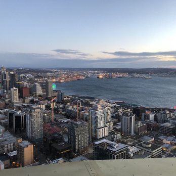 Space Needle - Landmarks & Historical Buildings Near Me - Seattle, Washington