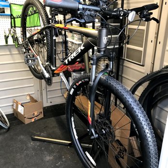 Hilltop Bikes - Bike Repair/Maintenance Near Me - El Cajon, California Hilltop Bikes - Bike Repair/Maintenance Near Me - El Cajon, California